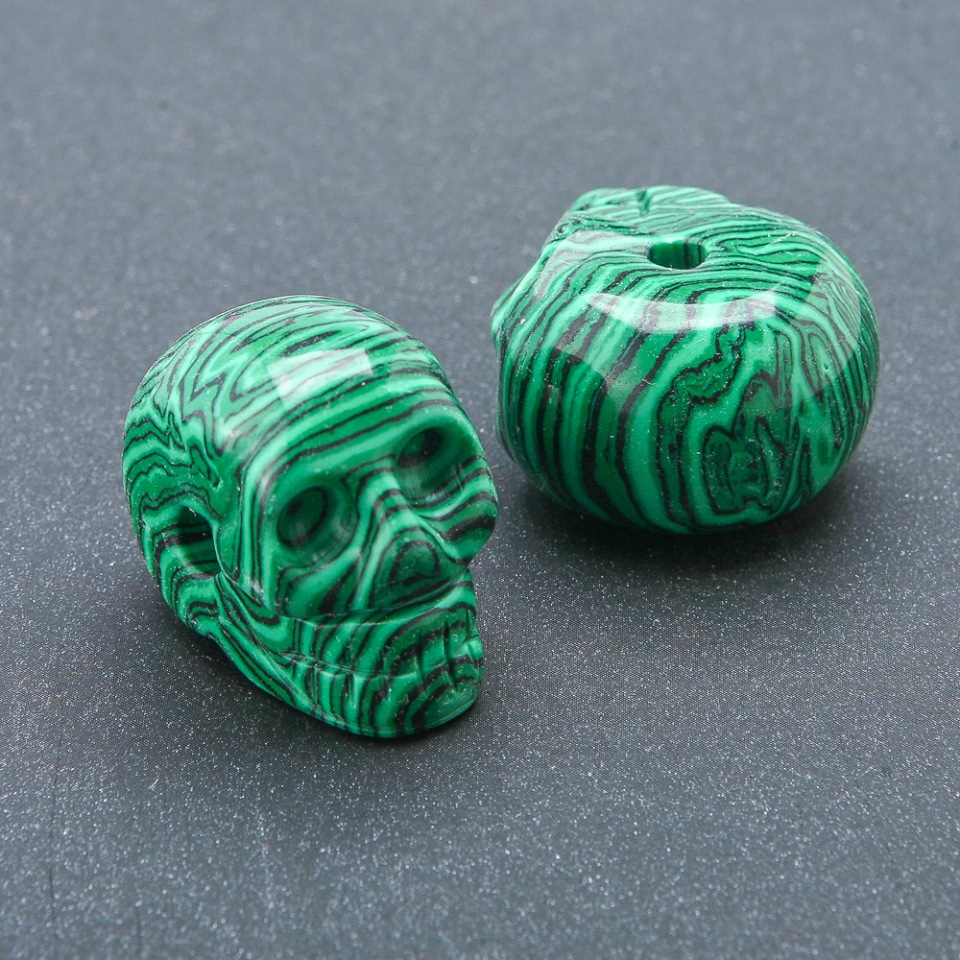 Skull Bead Malachite (pressed) 25x19mm +
