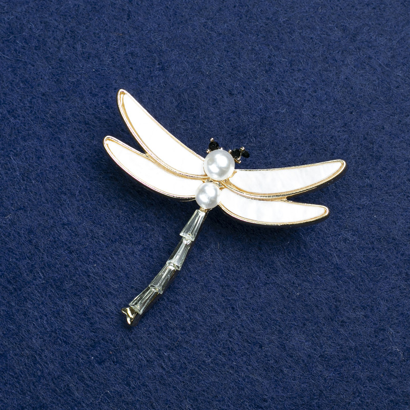 Brooch 'Butterfly' in gold-toned metal, mother-of-pearl, crystals and beads, 42x45mm +