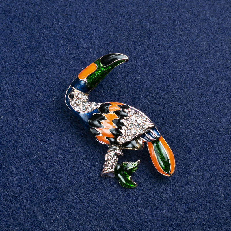 Toucan Brooch in rose-gold metal, enamel and crystals 45×40 mm +