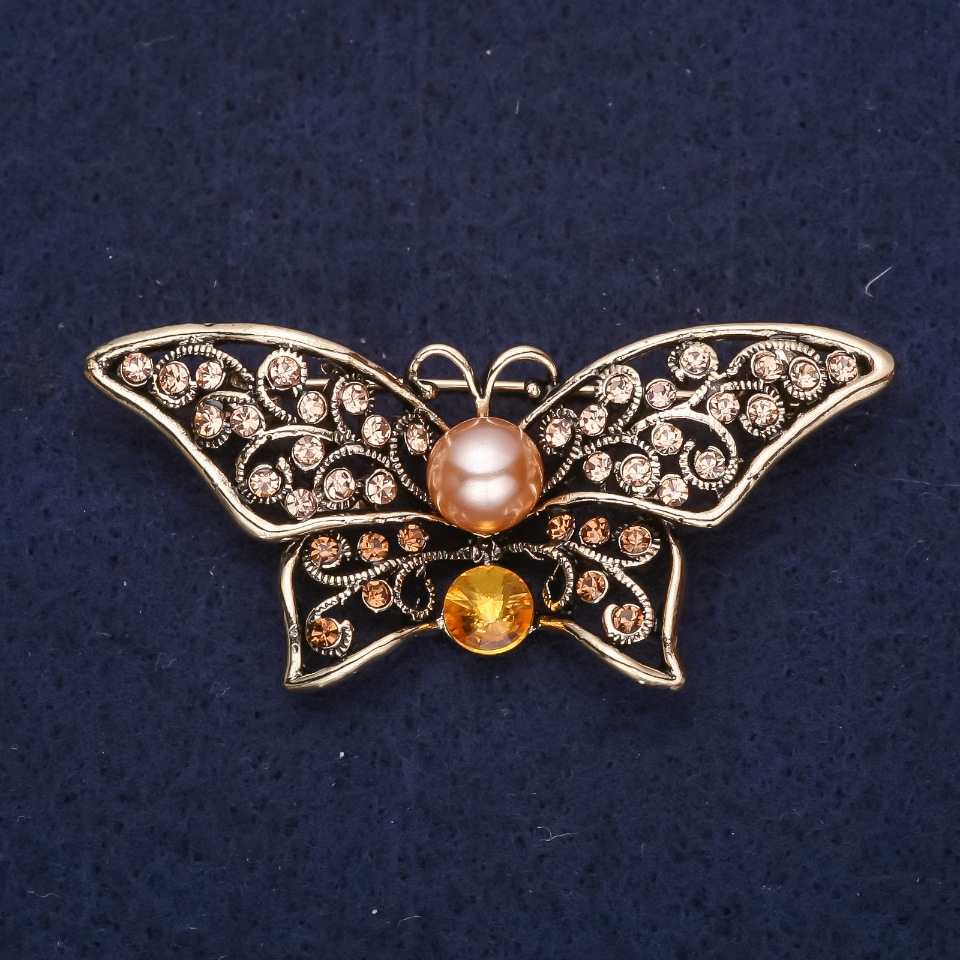 Butterfly Brooch with Yellow Stones and Pearl Beadwork 55x25mm Yellow Metal