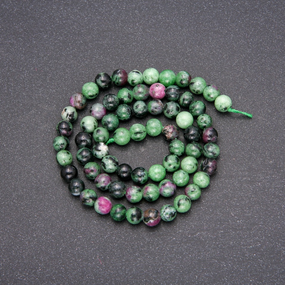 Beads of natural Zoisite, smooth round beads, 6 mm diameter, 38 cm length