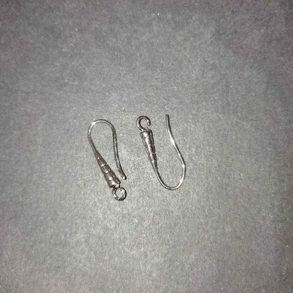 Pair of gray metal earring posts 20x3 mm, length 20 mm