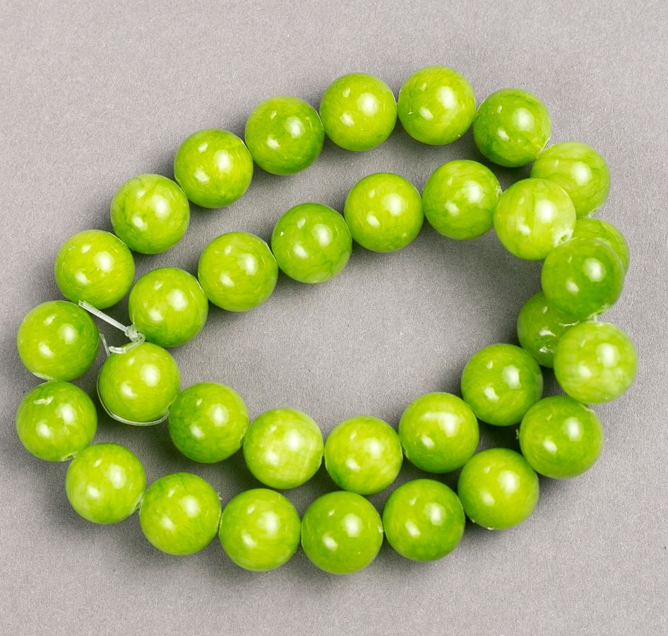 Onyx Beads (Acrylic) 12.5 mm on Thread