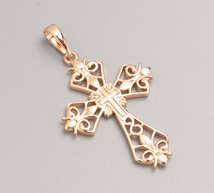 Xuping Cross Pendant with 18K Gold Plating, diameter 33×22.5 mm
