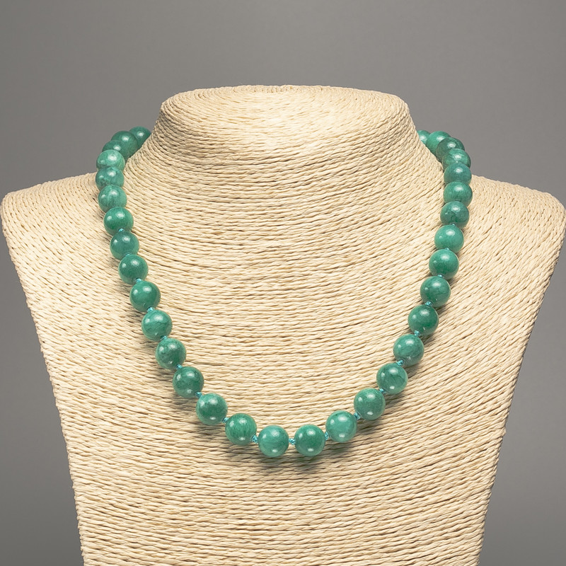 Green 'Aquamarine' Necklace with smooth beads, 10 mm diameter, approx. 50 cm length, made from white nephrite (synthetically dyed)