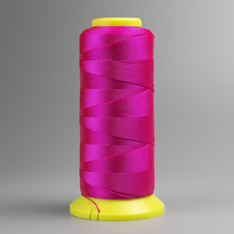 Raspberry bobbin thread, 0.6 mm diameter nylon for crafts, 300 m