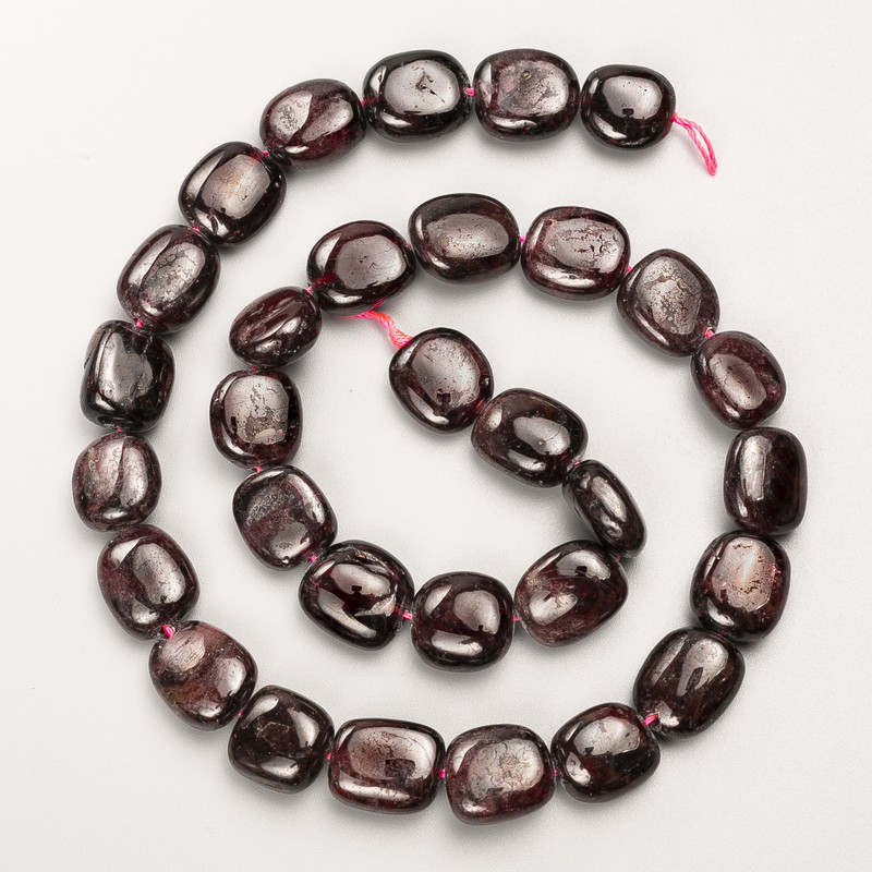 Natural Garnet Beads, natural stone, faceted on thread, 12×13×7 mm, length 40 cm