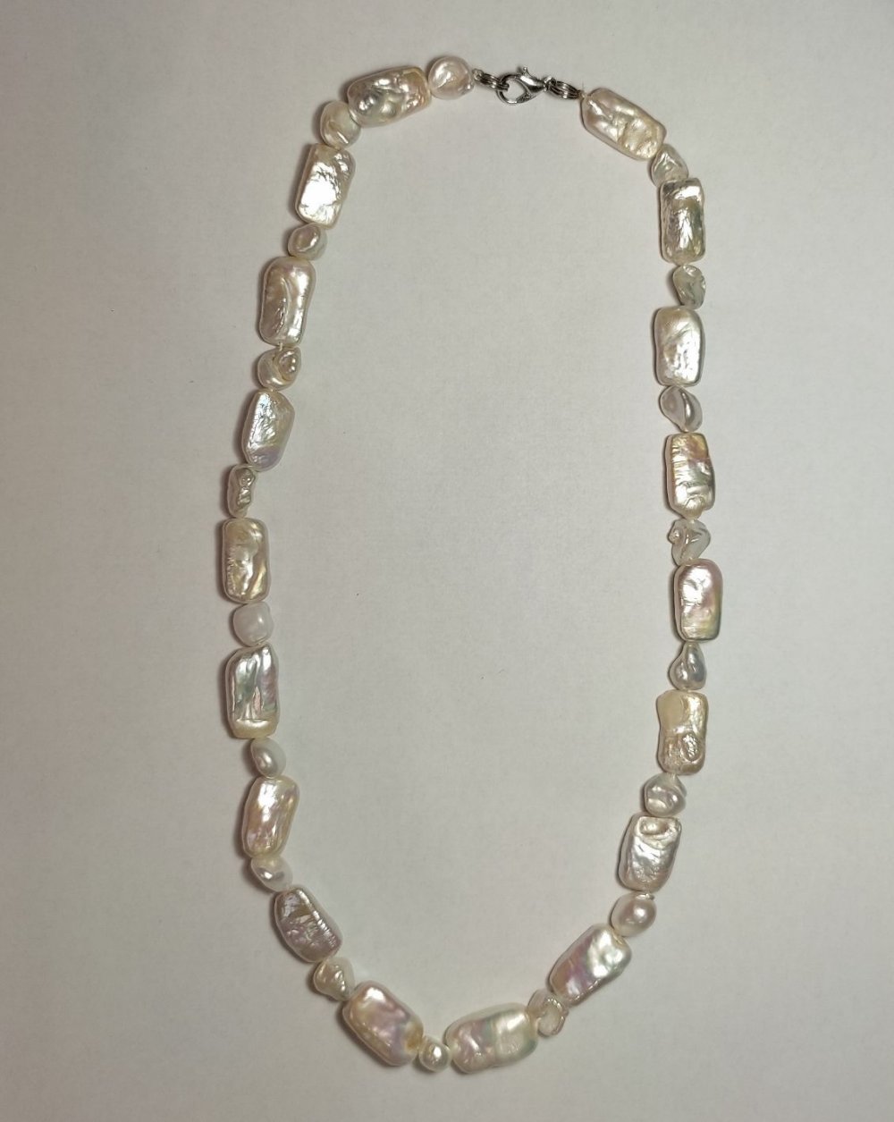 Baroque Pearl Necklace in the 'gasoline' shade, diameter 7-21×8-11 mm +-, length 47-49 cm+