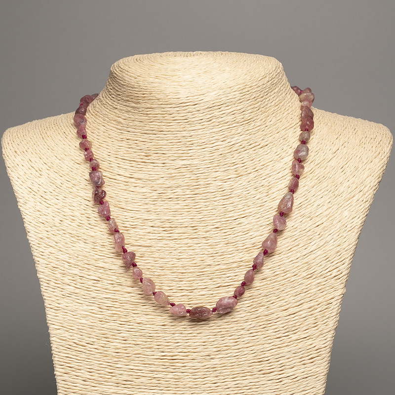 Faceted Rubellite Tourmaline Necklace, diameter 7×9 mm, length 48 cm