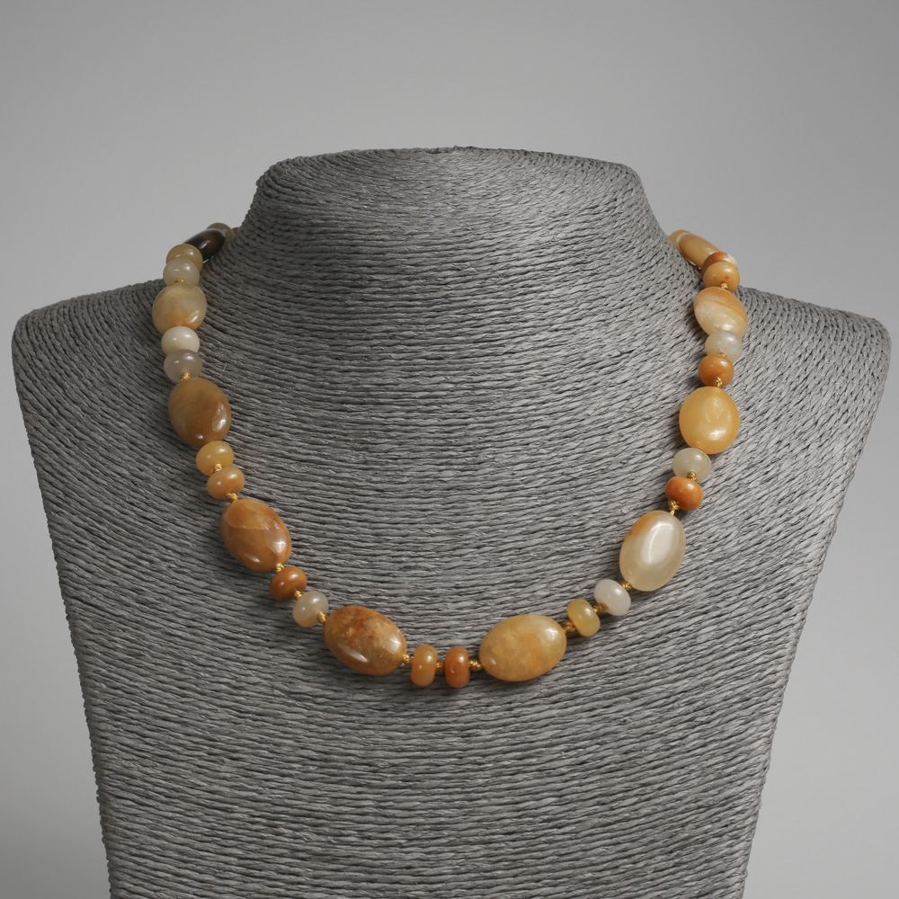 Necklace of yellow agate, natural stone — flat oval beads, 13×18 mm, rondelle beads 9×5 mm, length 45 cm ±