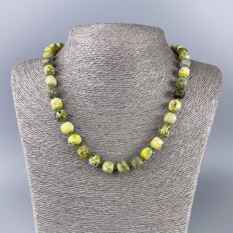 Yellow Jadeite Necklace, natural stone, faceted cube beads, diameter 9x9 mm, length 50 cm