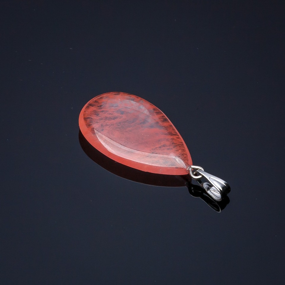 Chalcedony Drop Pendant 2.5 x 1.7 cm (±)