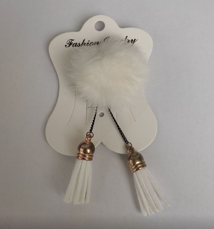 Clearance: White Mink Fur Brooch, 50 mm diameter, 10 cm length